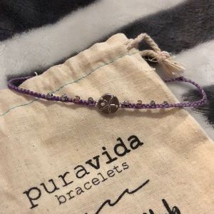 Pura Vida Jewelry - one pura vida bracelet that has been worn once Pura Vida Jewelry - one pura vida bracelet that has been worn once